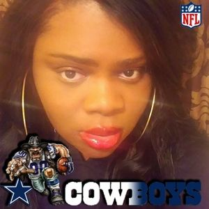 Meet your Posher, Mia